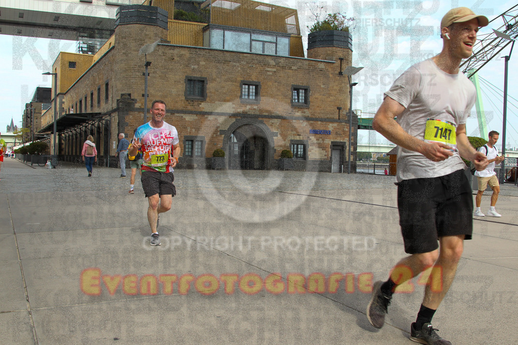 250920_1323_EV4_5380 | Sportfotografie im Rhein-Sieg Kreis, Köln, Bonn, NRW, Rheinland Pfalz, Hessen, etc. Unser Tätigkeitsfeld umfasst den Laufsport vom Volkslauf über den Marathon, Duathlon, Triathon bis zum Ultralauf wie Kölnpfad Ultra oder Schindertrail.
