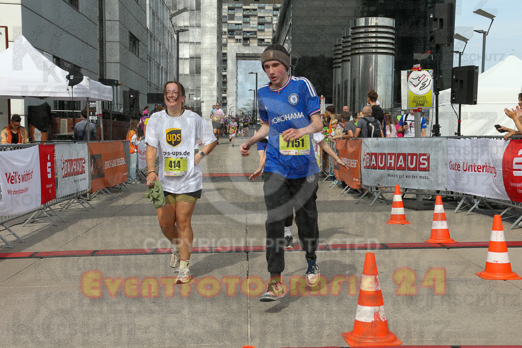 250920_1334_EX1_5605 | Sportfotografie im Rhein-Sieg Kreis, Köln, Bonn, NRW, Rheinland Pfalz, Hessen, etc. Unser Tätigkeitsfeld umfasst den Laufsport vom Volkslauf über den Marathon, Duathlon, Triathon bis zum Ultralauf wie Kölnpfad Ultra oder Schindertrail.