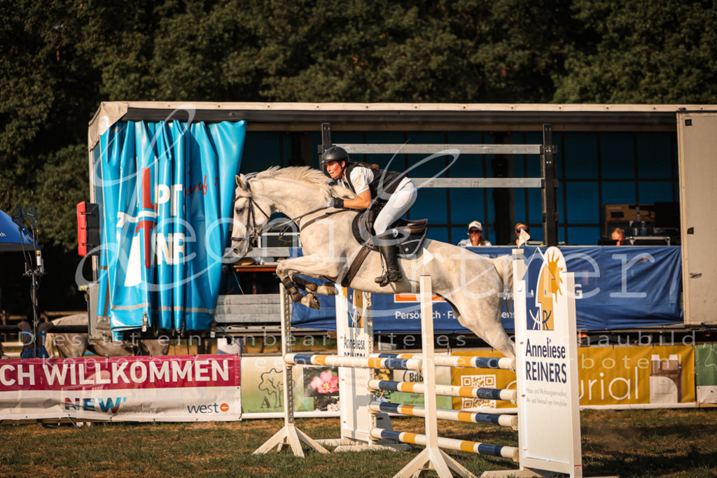 18.FrSpA00107 | Leoni Ertmer Photography - Realisiert mit Pictrs.com