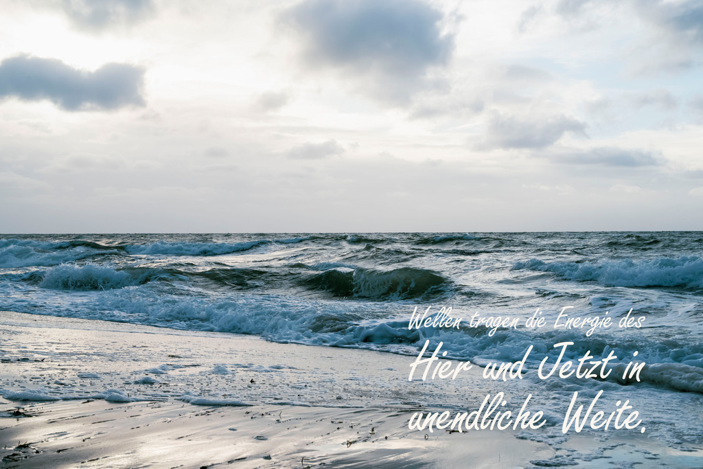 Meer Kalender 2026 - Ostseemotiv mit Text | Gestalten Sie Ihr Zuhause mit einzigartigen Bildern von Ostsee u. Nordsee – als Leinwandbild, Acryl, Alu-Dibond oder FineArt Hahnemühle, individuell anpassbar.