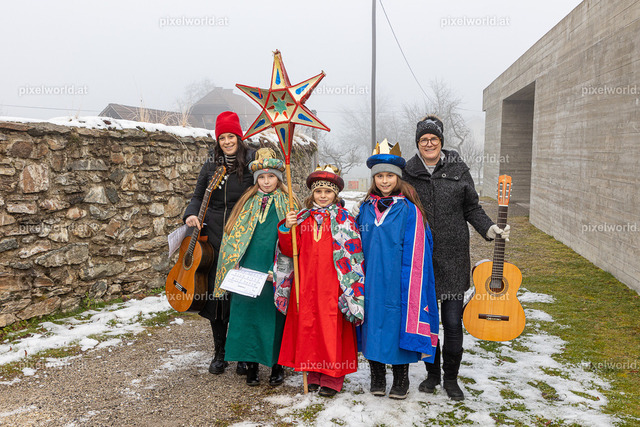 Advent im Dorf in Glanhofen - 16122023 | Bildershop von pixelworld.at - Realisiert mit Pictrs.com