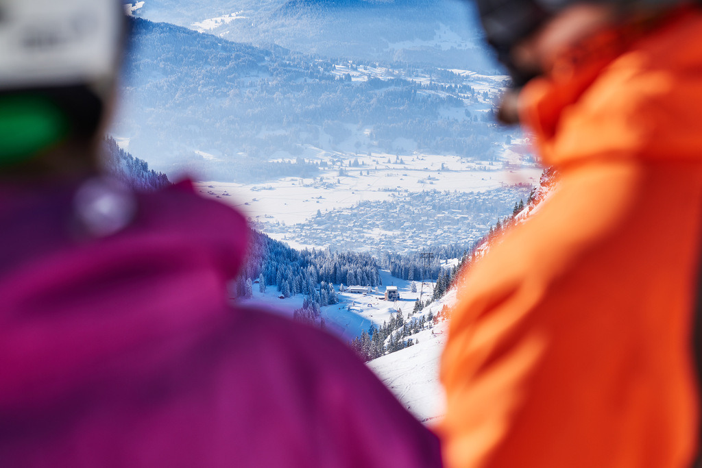 CS-170119-1909-1 | Ausblick vom Edmund-Prost-Haus am Nebelhorn: Winterpanorama mit Blick auf die Seealpe und Oberstdorf
