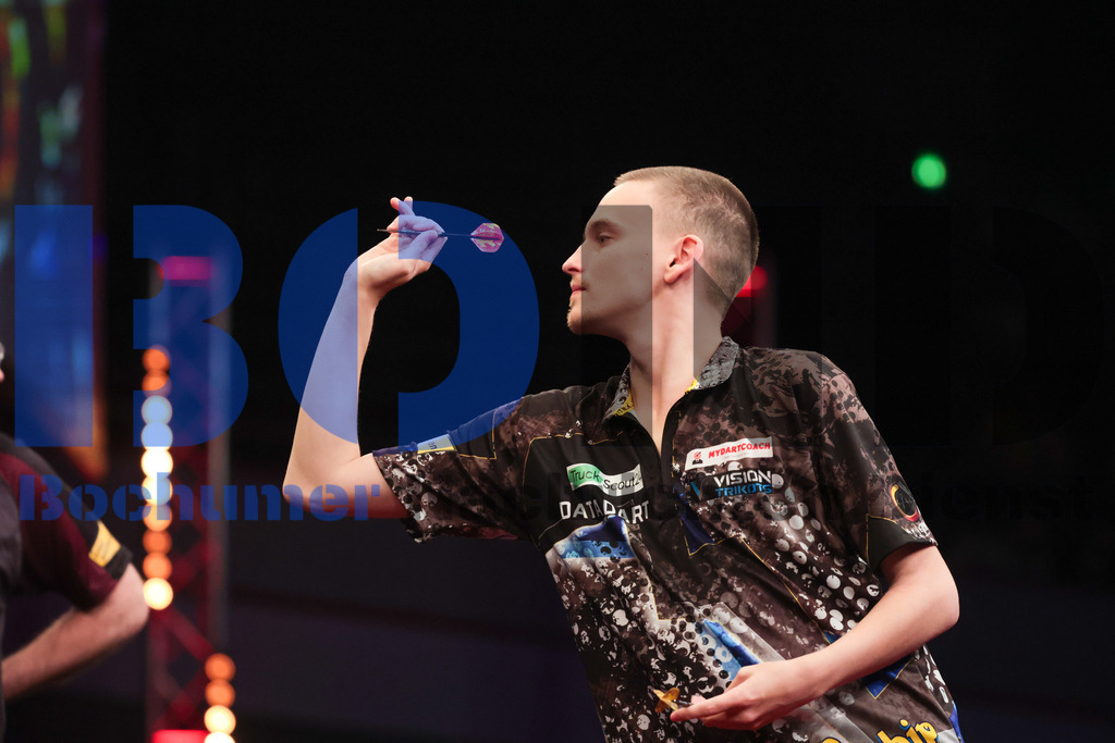  28.10.2023 - 
 | Sebastian Sendlak / Bochumer Nachrichtendienst (BOND) - PDC European Darts Championship: Achtelfinale - Realisiert mit Pictrs.com