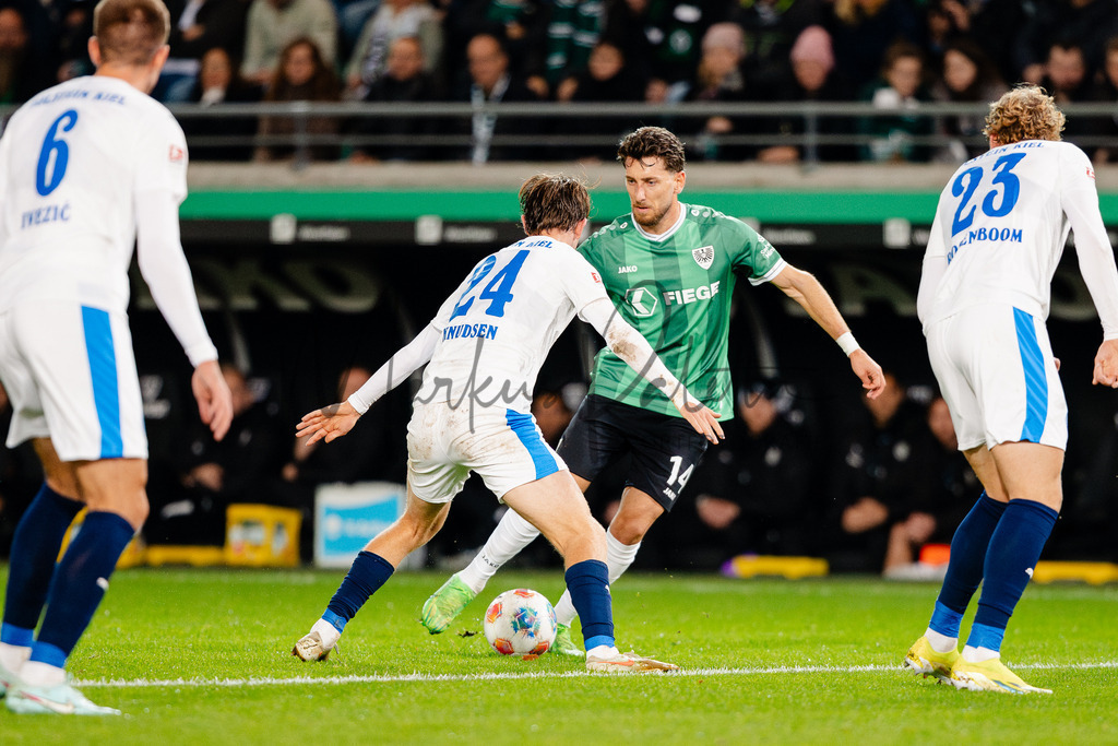 2. Bundesliga, Saison 2025/26, 11. Spieltag: SC Preußen Münster - Holstein Kiel | Münster, 31.10.2025: 2. Bundesliga, 11. Spieltag, SC Preußen Münster gegen Holstein Kiel im LVM-Preußenstadion in Münster an. Foto: sportfotografie.ms | Markus Paletta - Realisiert mit Pictrs.com