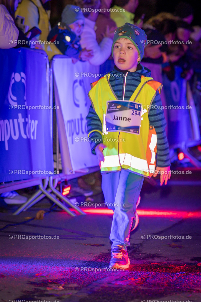 Martinslauf Sindorf 2023 in Kerpen-Sindorf, 09.11.2023 | Impressionen vom Martinslauf Sindorf 2023 am 09.11.2023 in Kerpen-Sindorf (Nordrhein-Westfalen).