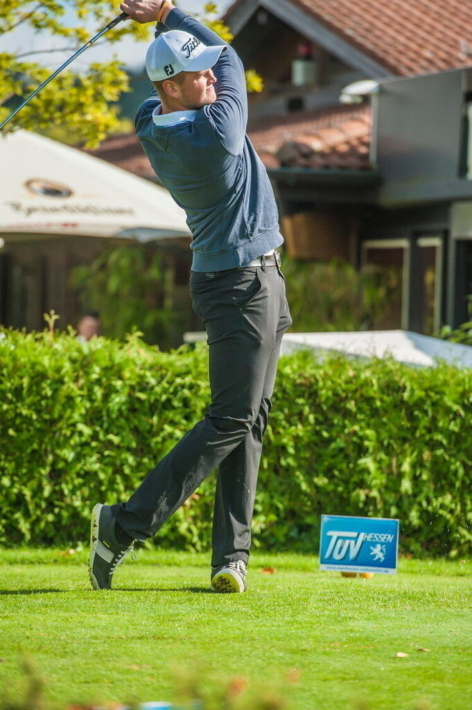 Arkadius_Commercials_067 | Mein Name ist Arkadius. Ich fotografiere Ihre Hochzeit in Frankfurt und im Umkreis von 200 km. Als Fotograf bin ich noch bekannt im Bereich Business- und Modefotografie.