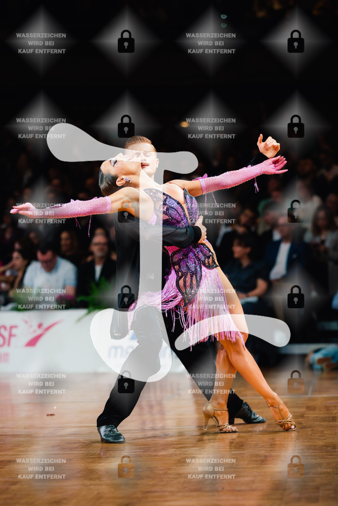 GOC 2025 - WDSF GrandSlam Latin 29th (129) Daniel Schmuck _ Irina Tudorache (Germany)-2025-08-23-2592 | Webshop for digital downloads and prints of dance sport, event & show photographer Julian Link - Realisiert mit Pictrs.com