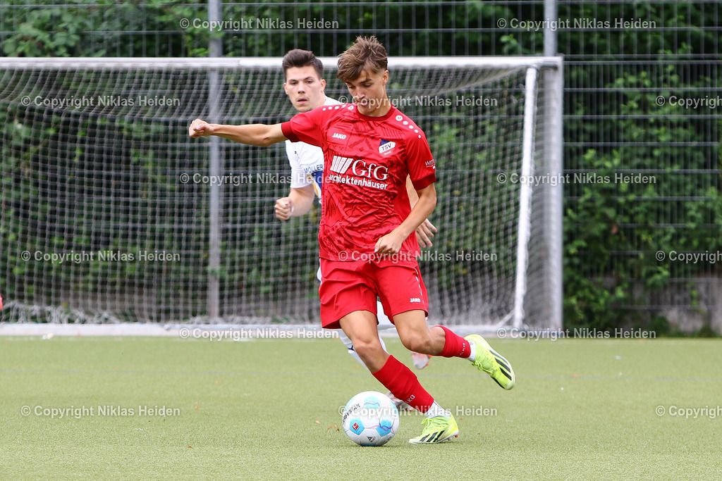 NH_USCPaloma_TSVSasel_OberligaHamburg_18082024 | #3 Nick Johann Hoffmann (TSV Sasel)Fußball I Herren I Gamesright Oberliga Hamburg I Saison 2024-2025 I 3. Spieltag I USC Paloma - TSV Sasel I 18.08..2024 I Jonny-Rehbein-Sportplatz