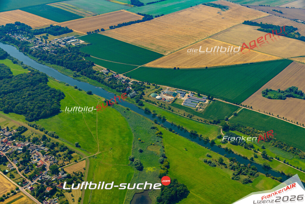 Luftaufnahme Damaschkeplan Calbe - Die Luftaufnahme wurde 2025 vom UL-Flugzeug heraus erstellt ( ohne Drohne ) - Hochauflösende Luftaufnahme - für professionelle Ausdrucke geeignet. Die Geschenkidee !Mit Lizenz und Bildrechte bestellbar