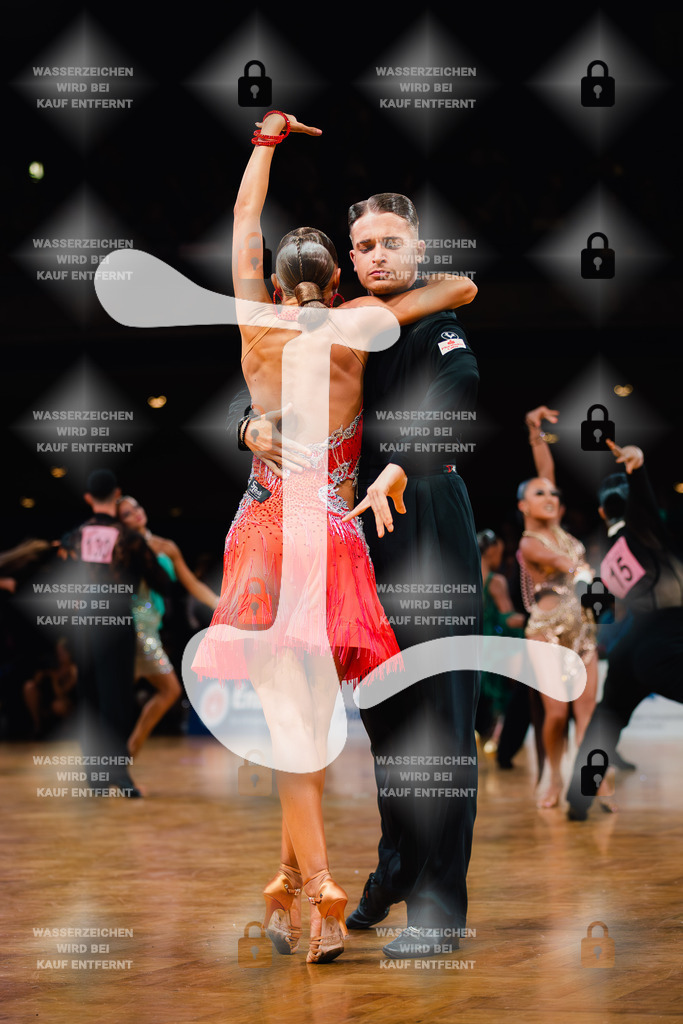 GOC 2025 - WDSF GrandSlam Latin 64-67th (183) Vlad-Alexandru Visan _ Khrystyna Shugurova (Germany)-2025-08-23-2697 | Webshop for digital downloads and prints of dance sport, event & show photographer Julian Link - Realisiert mit Pictrs.com