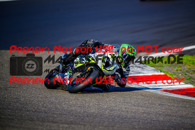 MaZZes_FotoMatrix_240901_6007705_8848 | SSP600