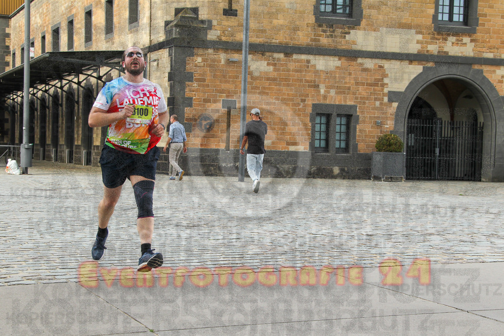 250920_1530_EV4_9003 | Sportfotografie im Rhein-Sieg Kreis, Köln, Bonn, NRW, Rheinland Pfalz, Hessen, etc. Unser Tätigkeitsfeld umfasst den Laufsport vom Volkslauf über den Marathon, Duathlon, Triathon bis zum Ultralauf wie Kölnpfad Ultra oder Schindertrail.