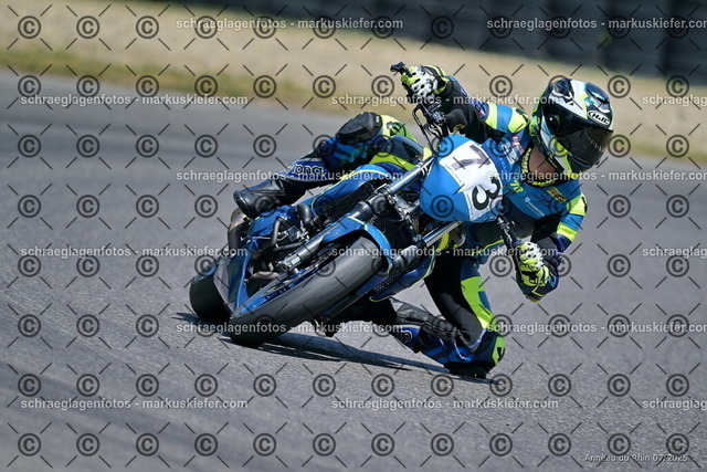 25bt04-1076 | markuskiefer.com - Realisiert mit Pictrs.com