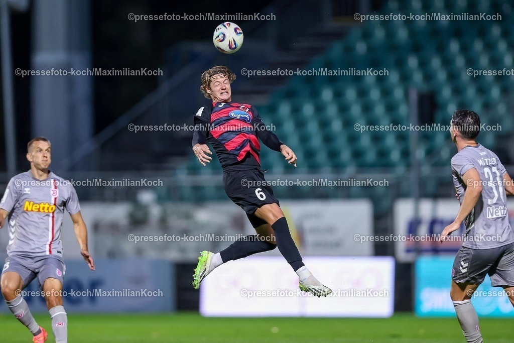 FCVK29082501103 | 29.08.2025, Fußball, FC Viktoria Köln – SSV Jahn Regensburg, 3.Liga, Sportpark Höhenberg, Saison 2025 2026: Tobias Eisenhuth (Viktoria Koeln #06)  DFB regulations prohibit any use of photographs as image sequences and or quasi-video.
