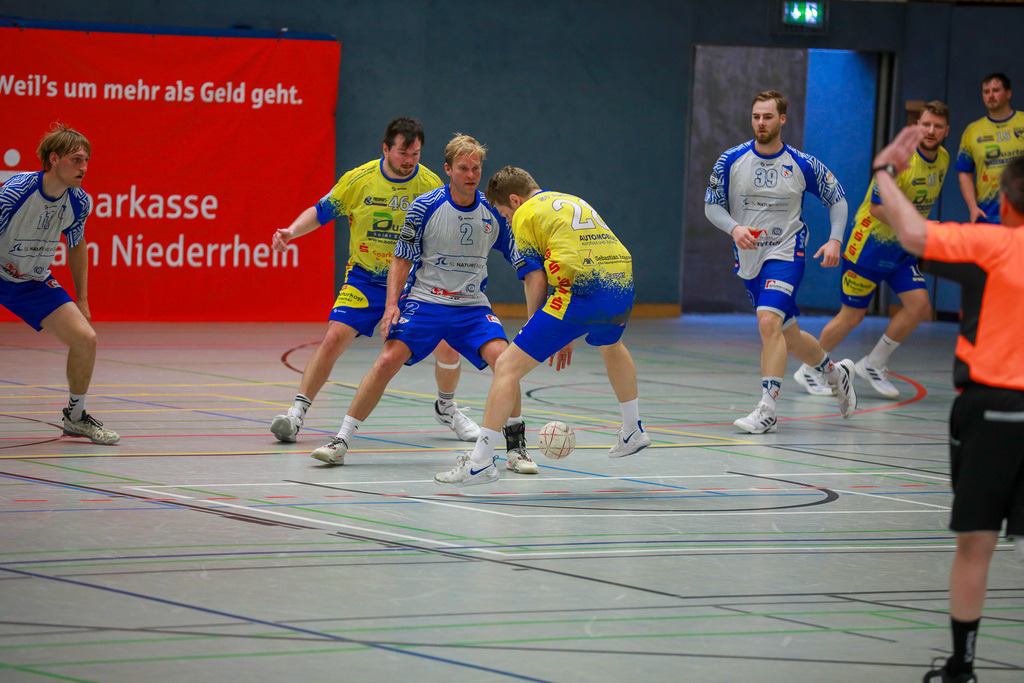 SVN_TVIssum_250426_132 | Bildergalerie von Sport-Ereignissen aber auch von weiteren spannenden Dingen - nicht nur vom Niederrhein. In Anlehnung an den bekannten Spruch von Hanns Dieter Hüsch heißt das Motto: "Niederrhein ist überall".  - Realisiert mit Pictrs.com