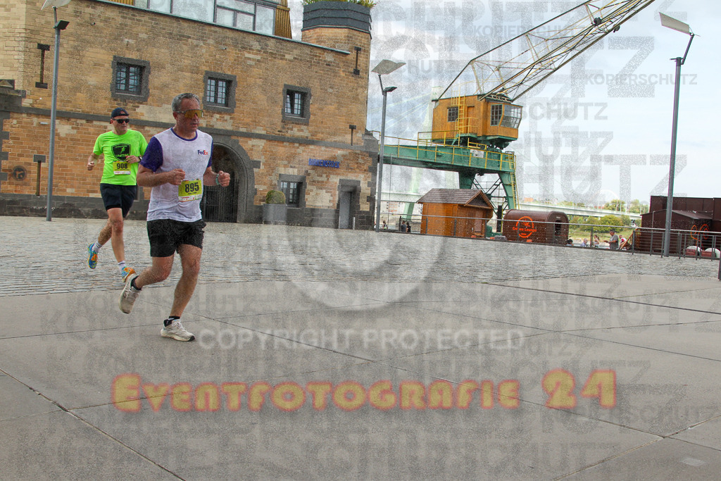 250920_1525_EV4_8724 | Sportfotografie im Rhein-Sieg Kreis, Köln, Bonn, NRW, Rheinland Pfalz, Hessen, etc. Unser Tätigkeitsfeld umfasst den Laufsport vom Volkslauf über den Marathon, Duathlon, Triathon bis zum Ultralauf wie Kölnpfad Ultra oder Schindertrail.