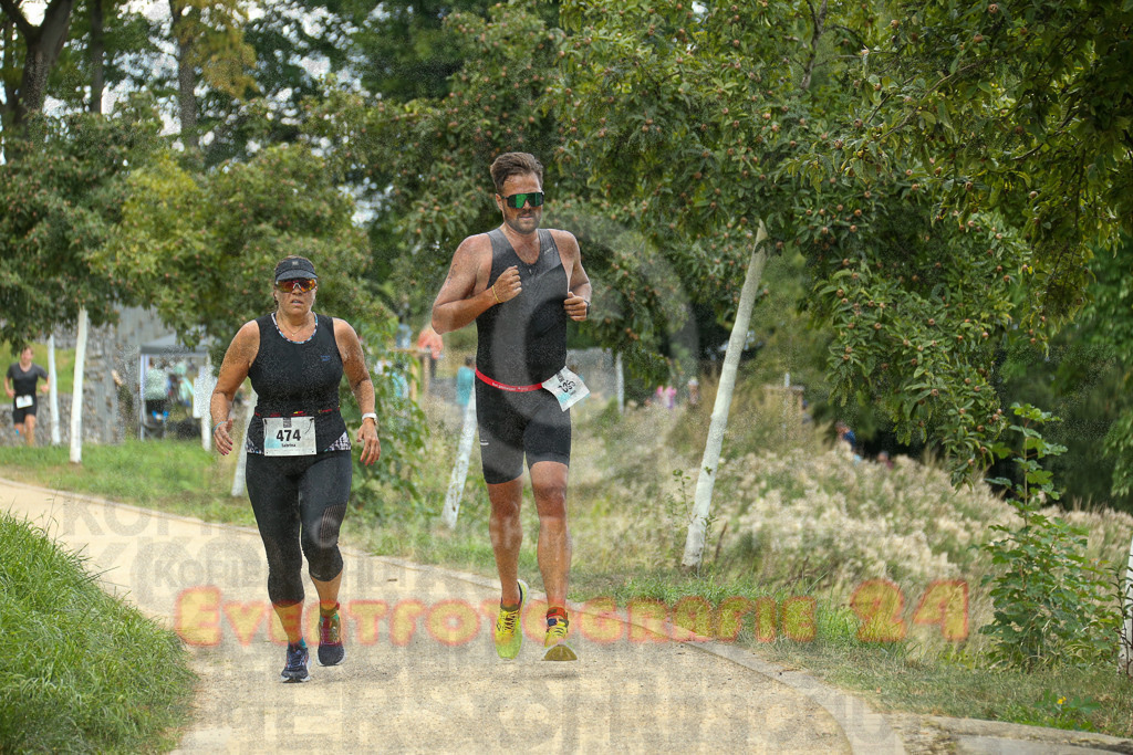 250824_1421_EX1_5920 | Sportfotografie im Rhein-Sieg Kreis, Köln, Bonn, NRW, Rheinland Pfalz, Hessen, etc. Unser Tätigkeitsfeld umfasst den Laufsport vom Volkslauf über den Marathon, Duathlon, Triathon bis zum Ultralauf wie Kölnpfad Ultra oder Schindertrail.