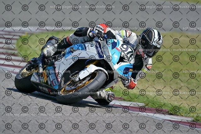 26BT02-1200 | markuskiefer.com - Realisiert mit Pictrs.com
