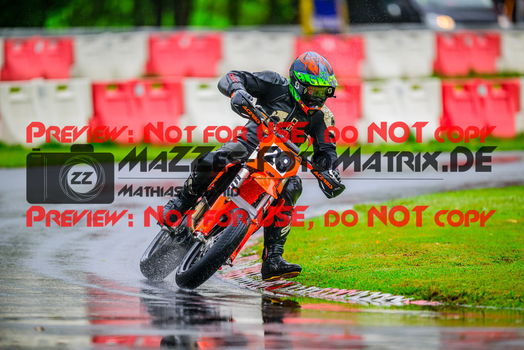 MaZZes_Fotomatrix_20251004_6007705_4553 | S4