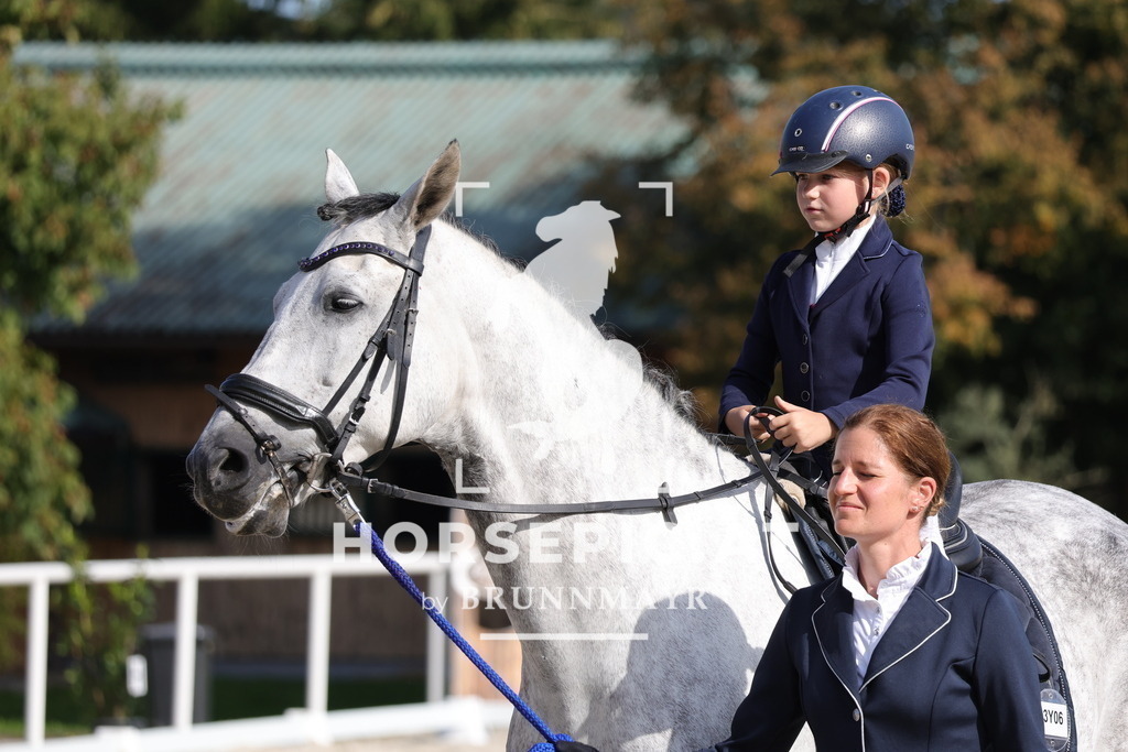 0P6A7800 | Willkommen bei Brunnmayr - Design & Fotografie – Ihrem Spezialisten für Reitturniere und Pferdeveranstaltungen in Oberösterreich, Salzburg und Bayern! Seit über 17 Jahren sind wir leidenschaftlich dabei.