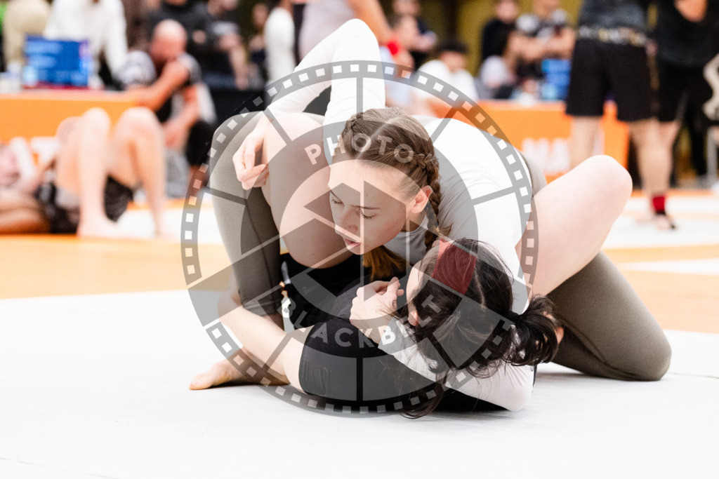 20251122PBB15624 | Athletes compete during the Grappling Industries Berlin Jiu-Jitsu and Grappling Championship, on November 22, 2025 in Berlin, Germany. © photoblackbelt