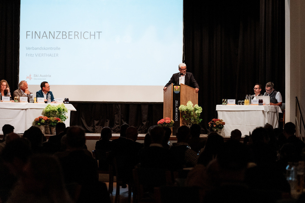 SR503170 | Media Hub Simon Reisinger - Realisiert mit Pictrs.com