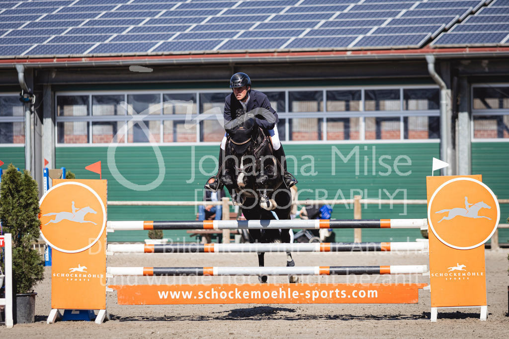 250408_Mühlen_SprPf-L-311 | Deine schönsten Turniermomente als professionelle Fotos! Entdecke hochwertige Pferdesport-Fotografie im Online-Shop. Jetzt Fotos finden & bestellen!