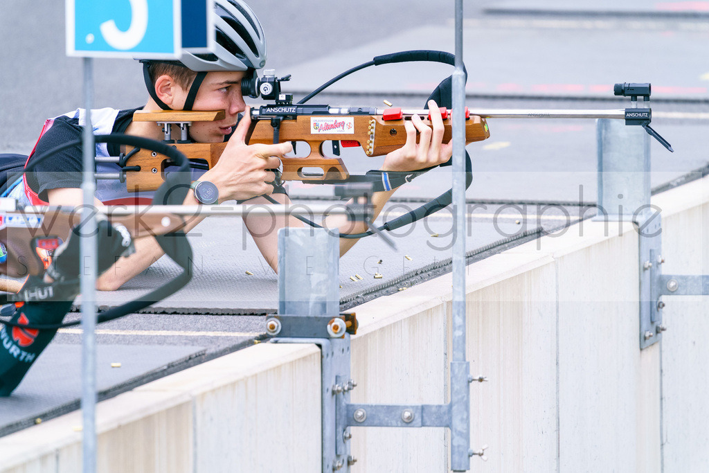 LAPUA Cup Oberhof | werk2-photographie oder werk2 ist ein Fotograf in 98724 Neuhaus am Rennweg (Neuhaus/Rwg.) Thüringen für Eventfotografie, Hochzeiten, Sportereignisse oder Sportevents und ist auch mal für den FineArt-Print unterwegs auf der Suche nach dem besten Licht.