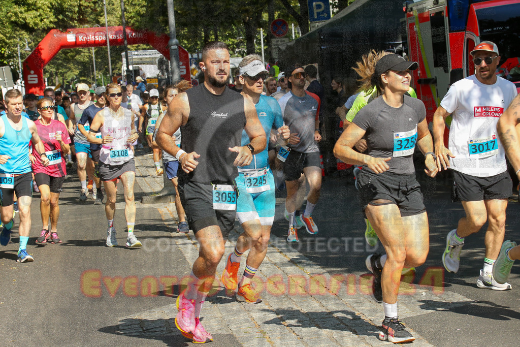 250621_1000_EX1_1132 | Sportfotografie im Rhein-Sieg Kreis, Köln, Bonn, NRW, Rheinland Pfalz, Hessen, etc. Unser Tätigkeitsfeld umfasst den Laufsport vom Volkslauf über den Marathon, Duathlon, Triathon bis zum Ultralauf wie Kölnpfad Ultra oder Schindertrail.