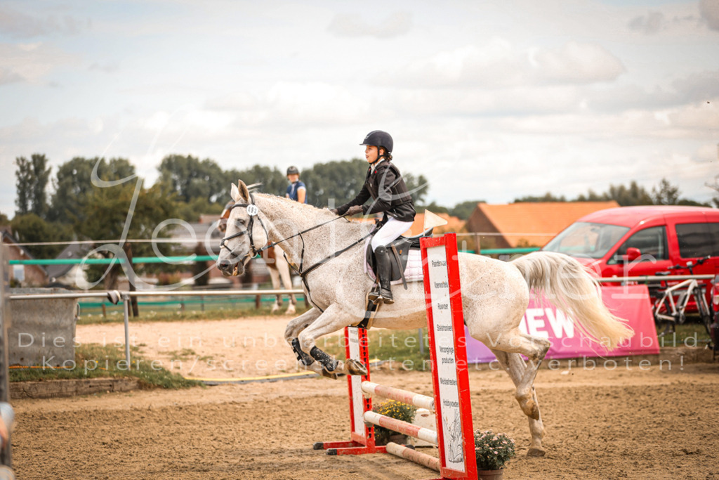 06.SoSpWB00243 | Leoni Ertmer Photography - Realisiert mit Pictrs.com