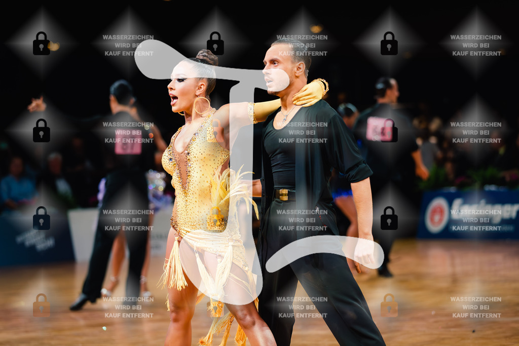 GOC 2025 - WDSF GrandSlam Latin 30th (22) Andrei Petcu _ Alexandra Motoc (Germany)-2025-08-23-4219 | Webshop for digital downloads and prints of dance sport, event & show photographer Julian Link - Realisiert mit Pictrs.com