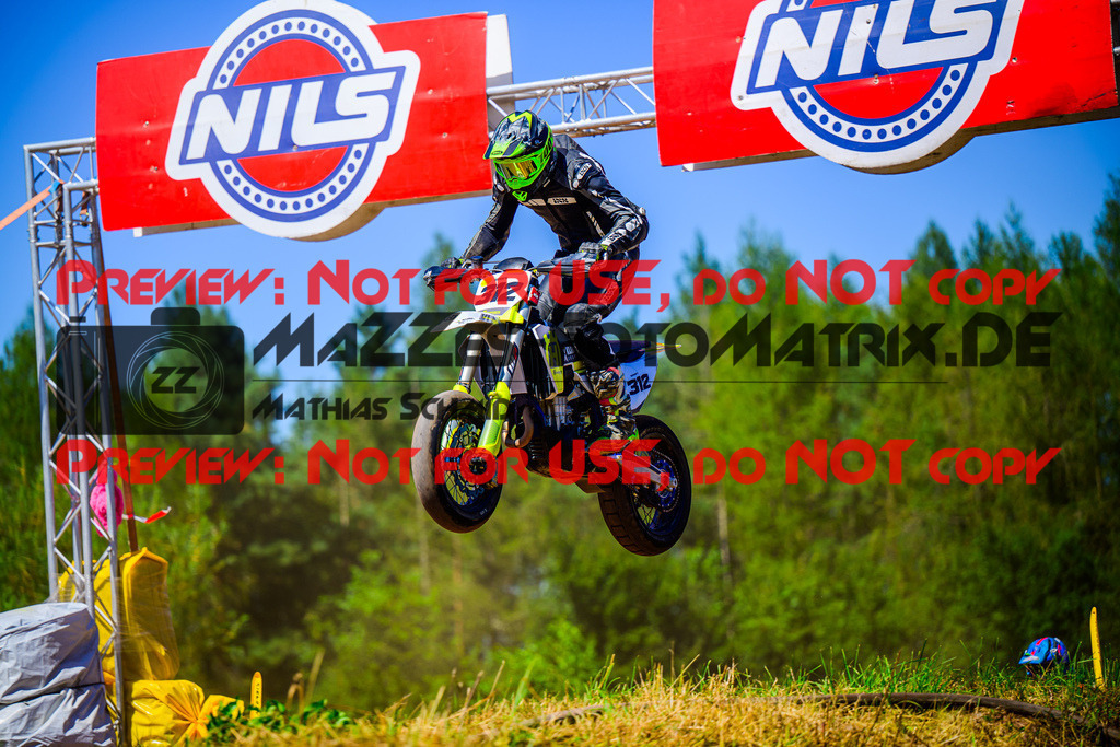 MaZZes_FotoMatrix_240816_6021986_8999 | S4