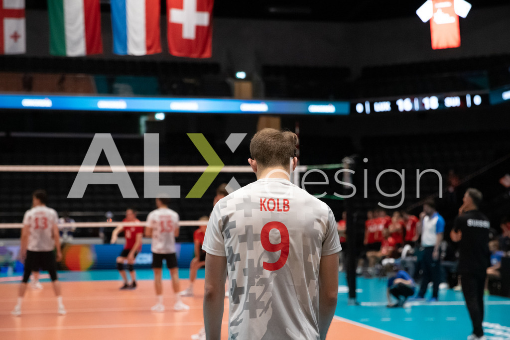Luxembourg v Switzerland - CEV European League Men | KRIENS, SWITZERLAND - JUNE 12: CYRIL KOLB of Switzerland serve during the CEV European League match between Luxembourg and Switzerland at Pilatus Arena on June 12, 2026 in Kriens, Switzerland. - Realisiert mit Pictrs.com