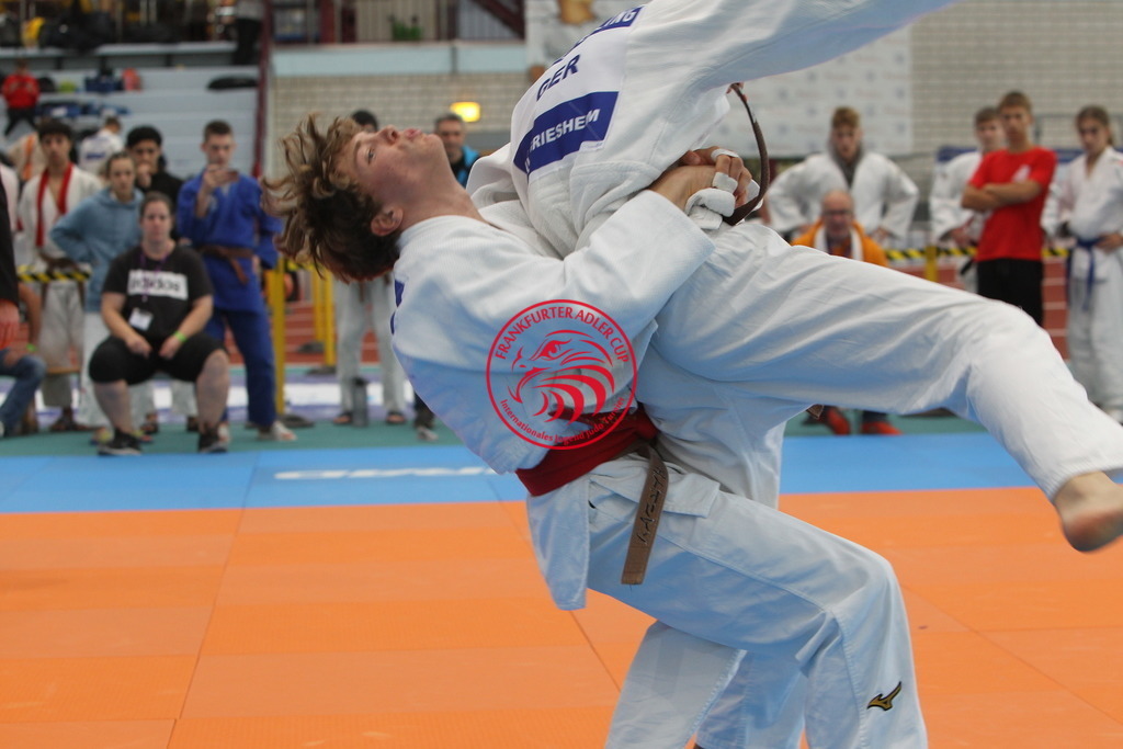 JT6F9127 | Fotos vom Adler Cup - Pictures from Adler Cup

Hier findet Ihr alle Eindrücke und großen Momente der Adler Cup Wochenenden. Here you will find all impressions and great moments of the Adler Cup weekends. - Realisiert mit Pictrs.com