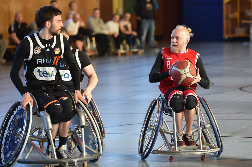 2025-02-01-0024 | Ralph Kunze - Realisiert mit Pictrs.com