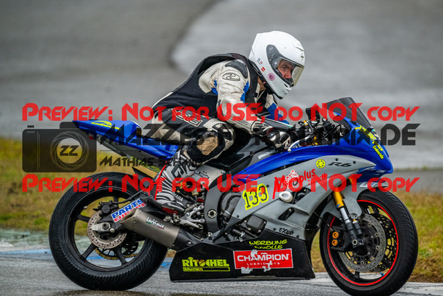 MaZZes_Fotomatrix_20240401_6007705_2329 | Fotograf Mathias Schmid
Sportfotograf,
Eventfotograf,
Hochzeitsfotograf,
Portraitfotograf