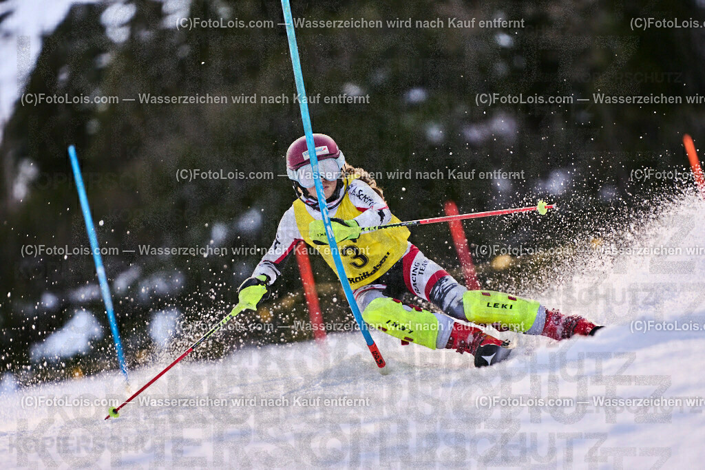 ALP2669_NWC-OAC-Slalom-II DG-I_Hochkar_Paumann Franziska | (C)FotoLois.com, Alois Spandl, NWC+OAC-Schüler-Slalom 1 auf dem Hochkar, Sa 7. Jänner 2023.