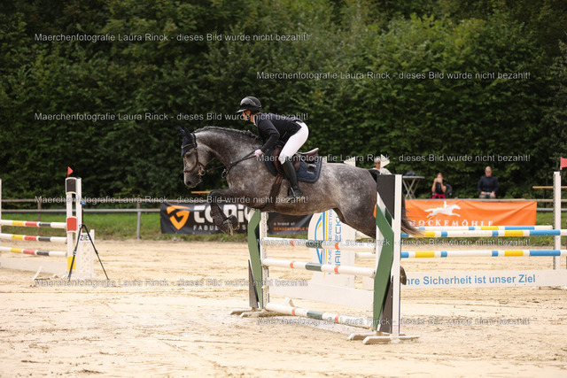 HG9A8542 | laurarinckfotografie - Realisiert mit Pictrs.com