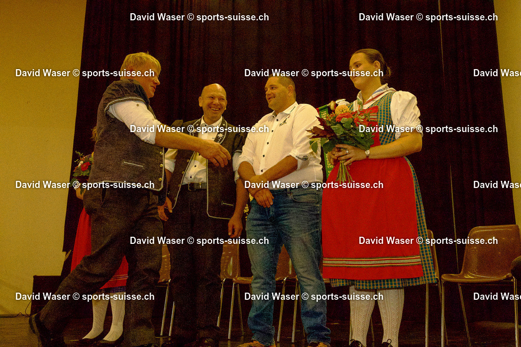 1924-2024 100_me anniversaire de l_Association Fribourgeoise de lutte suisse _ la BCF ARENA FRIBOURG (96) | sports-suisse.ch