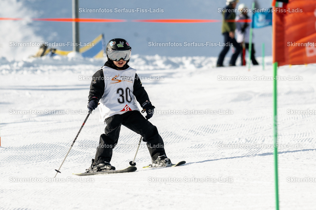 SRS_12.12.2025_0103 | SRS_12.12.2025_0103 - Realisiert mit Pictrs.com