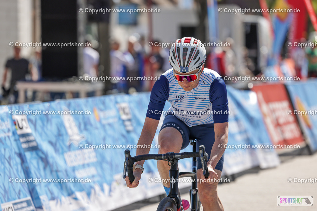 VJ__5215 | Neusiedlersee Radmarathon 2026@sportshot_your_pictrs #yourpictures#roadtowm2029 #nrm #neusiedlerseeradmarathon #neusiedlersee #neusiedlerseetourismus #burgenland #mörbisch #nrm26 #burgenlandtourismus #voglundco #poweredbyburgenlandtourismus #radsport #rad #marathon #ucigranfondo #visitburgenland #ucigranfondoworldseries