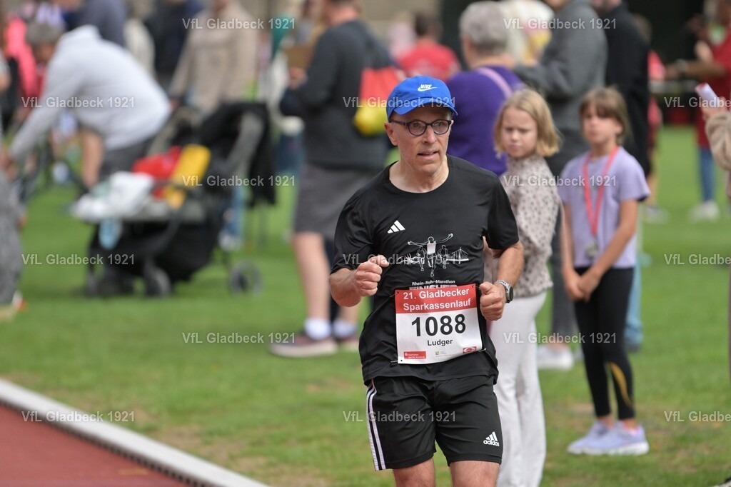 2026-08-23_Sparkassenlauf_10KM_KH_000283 | Die Fotografen - Realisiert mit Pictrs.com