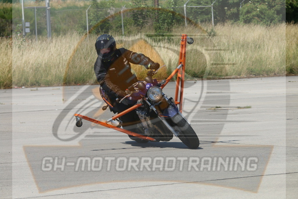 IMG_3031 | gh-motorradtraining-foto.de - Realisiert mit Pictrs.com