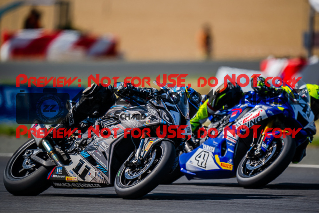 MaZZes_FotoMatrix_220724_0415 | IDM1000