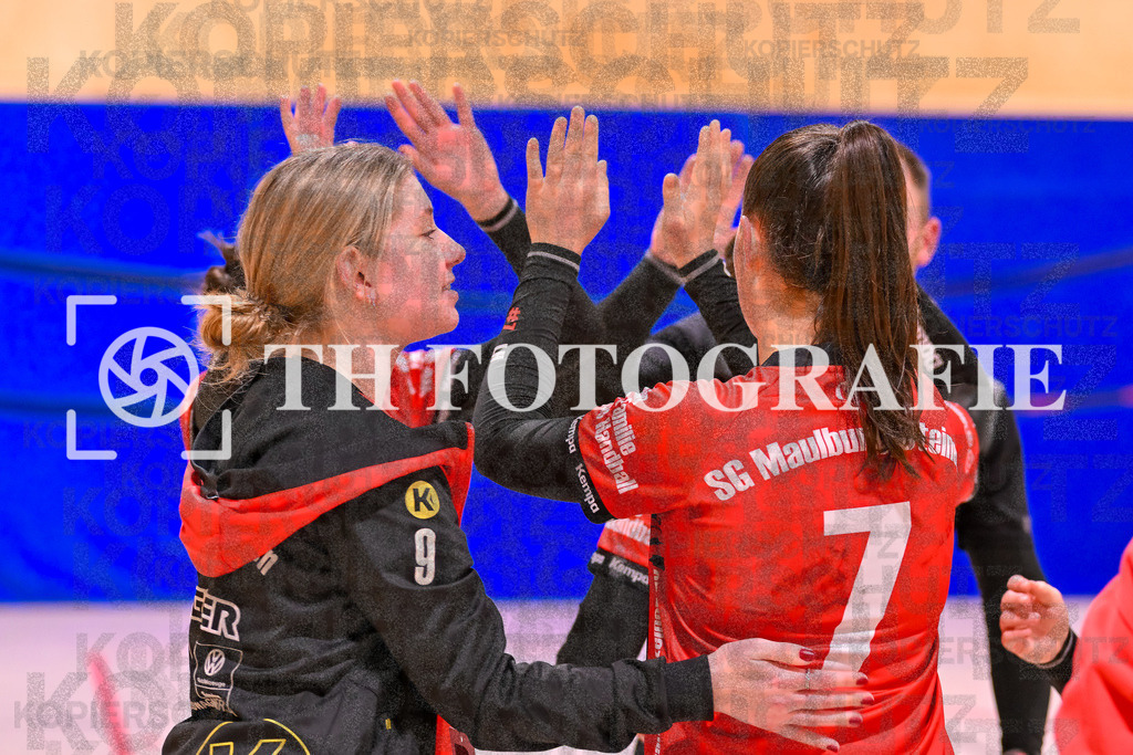 GER, SG Maulburg/Steinen - TuS Helmlingen, Handball, Suedbadenliga, 14. Spieltag, Saison 2023/2024, 17.02.2024 | Tamara Posovzky (SG Maulburg/Steinen, #09), Lena Marie Hlawarschek (SG Maulburg/Steinen, #07)

GER, SG Maulburg/Steinen - TuS Helmlingen, Handball, Suedbadenliga, 14. Spieltag, Saison 2023/2024, 17.02.2024

Foto: TH Fotografie/Thomas Hess