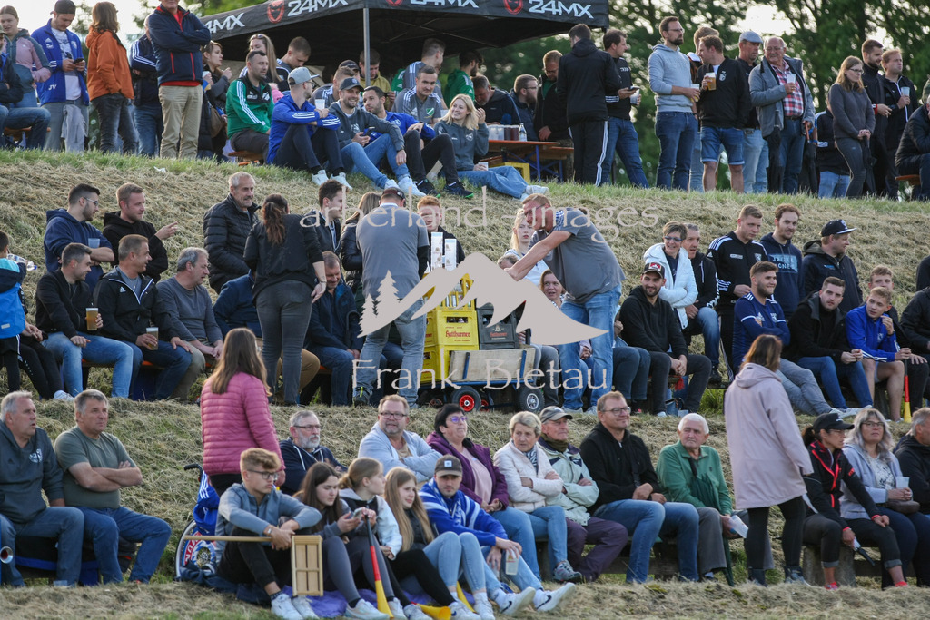 993T9077 | Medien- Sport- Entertainmentfotos