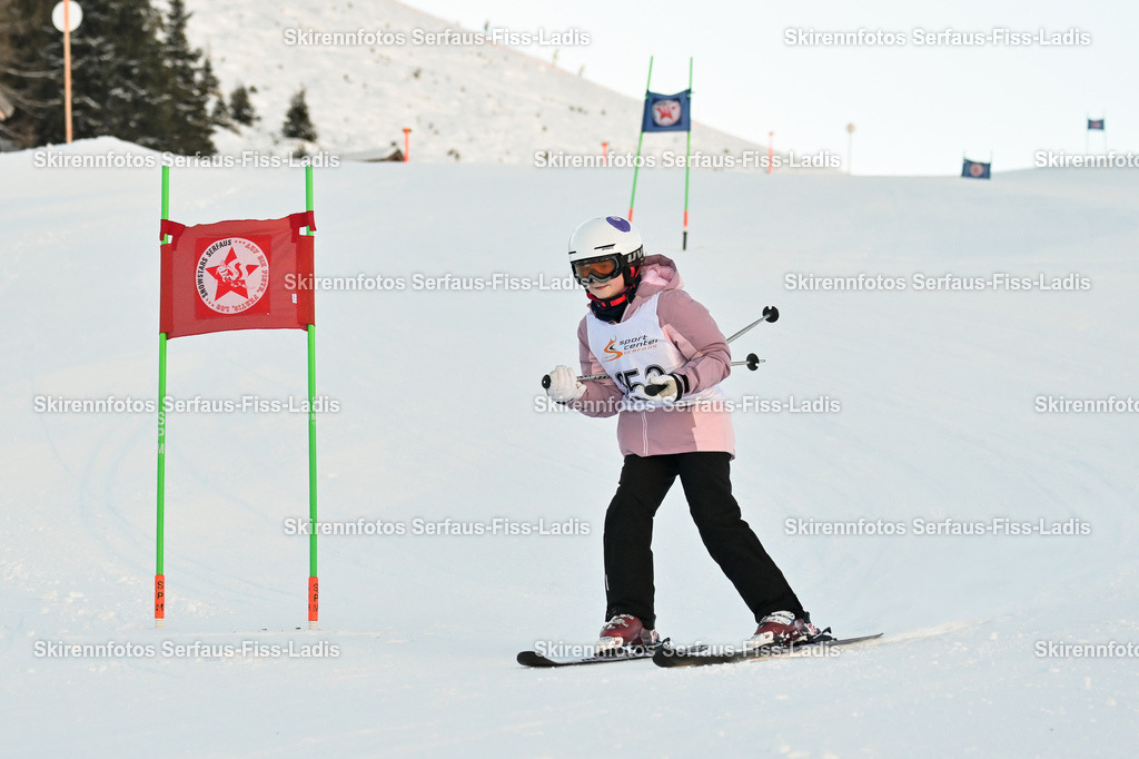 SRS_26.12.2025_0237 | SRS_26.12.2025_0237 - Realisiert mit Pictrs.com