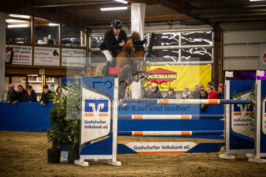 DOS_1697 | Entdecke hochwertige Reitturnierfotos von Foto Oger. Professionell, emotional und authentisch – jetzt Lieblingsmomente im Shop bestellen.Deutschlandweite Turnierfotografie. - Realisiert mit Pictrs.com