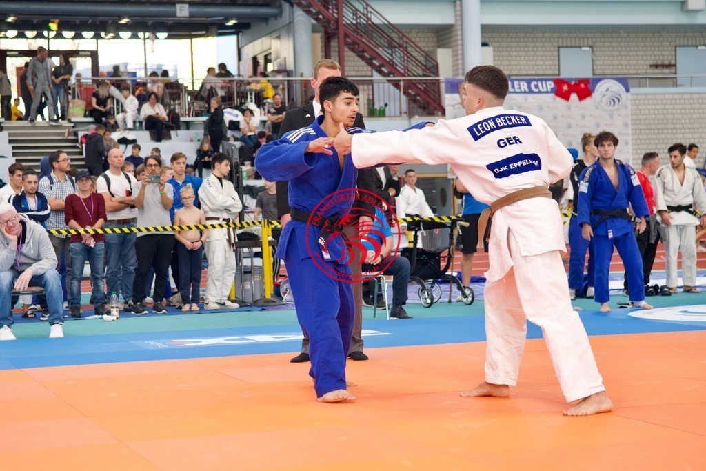 RAS_8394 | Fotos vom Adler Cup - Pictures from Adler Cup

Hier findet Ihr alle Eindrücke und großen Momente der Adler Cup Wochenenden. Here you will find all impressions and great moments of the Adler Cup weekends. - Realisiert mit Pictrs.com