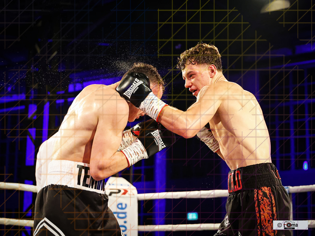 Domenik Arnold erster WM KAmpf 02 2026 tomafocus TB00153 | professionelle Sport- und Eventfotografie von Tomafocus – dynamische Bilder, emotionale Momente und hochwertige Aufnahmen für jeden Anlass. - Realisiert mit Pictrs.com